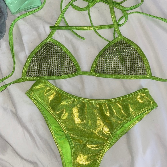 Shopbglittz rave/festival set in green - Picture 1 of 1